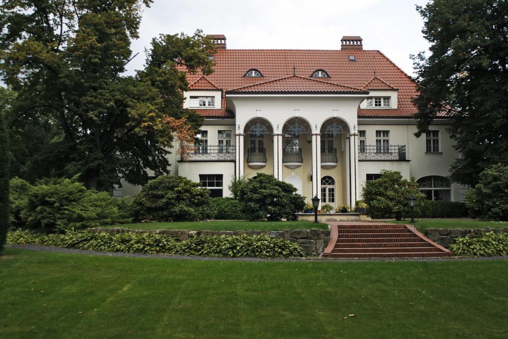 Rezydencja Willa Park & Restauracja Legnica Eksteriør bilde