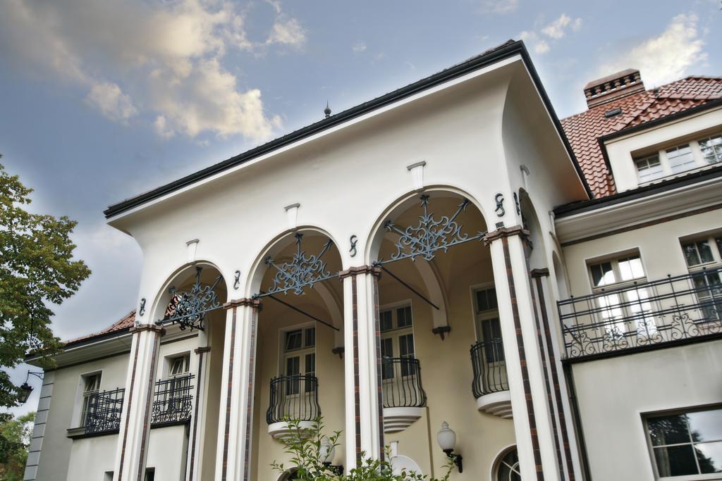Rezydencja Willa Park & Restauracja Legnica Eksteriør bilde